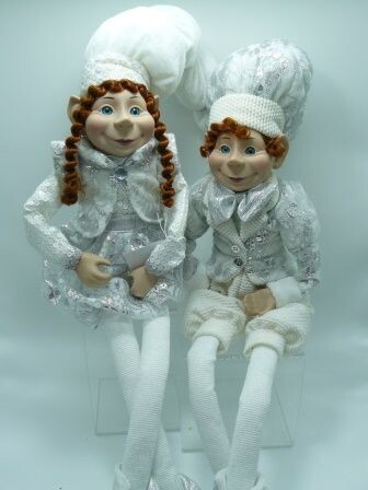 White Sitting Elfs - Pair