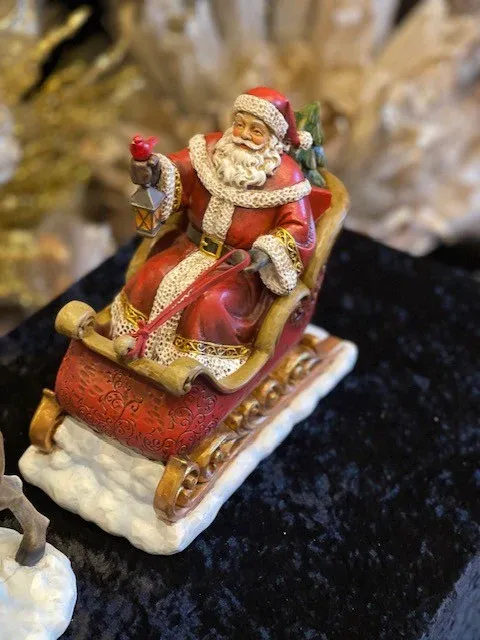 VILL Santa & Deer Sleigh S/2 20cm