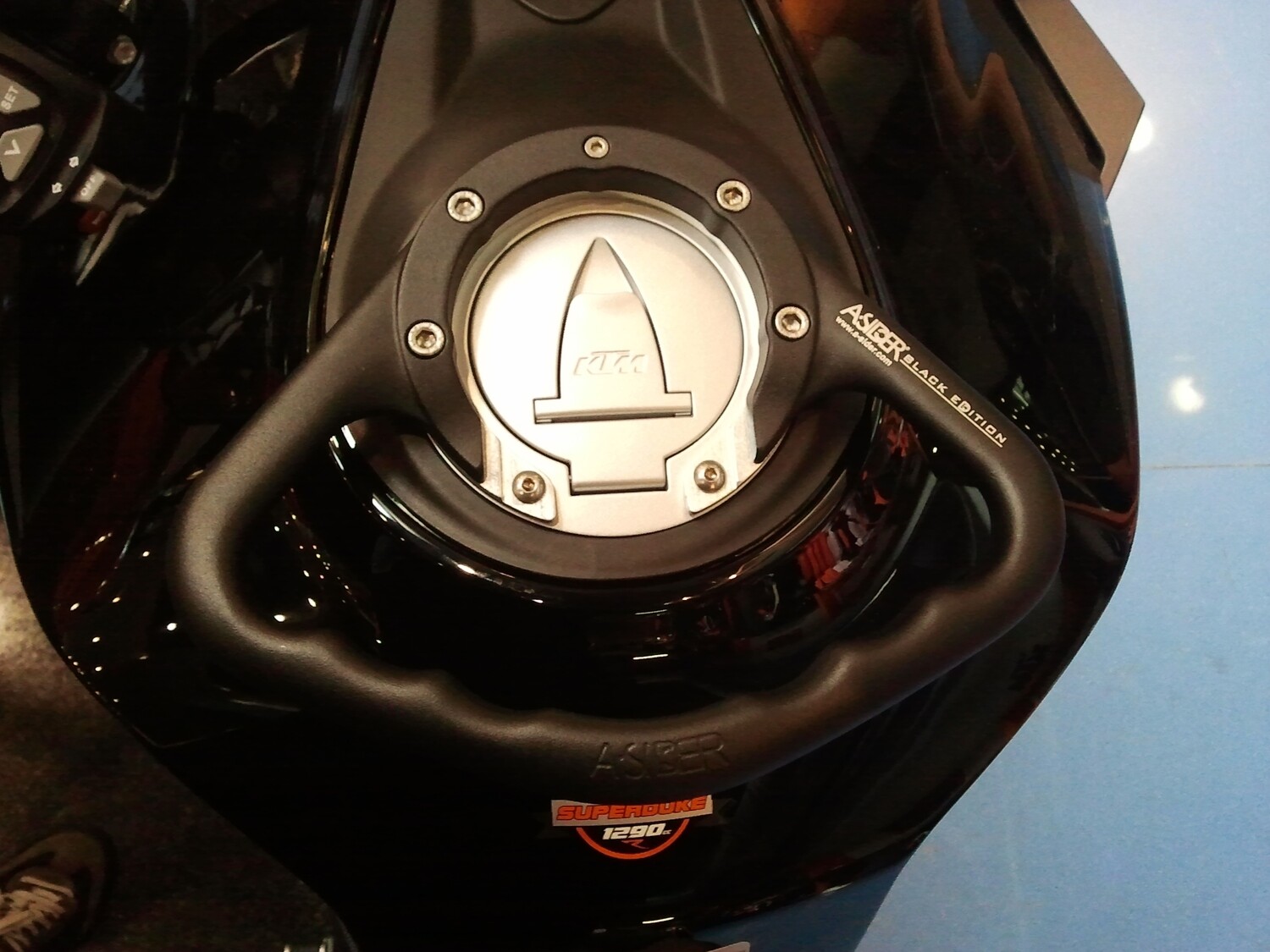 ASIDERO BMW - KTM BR01 B-E