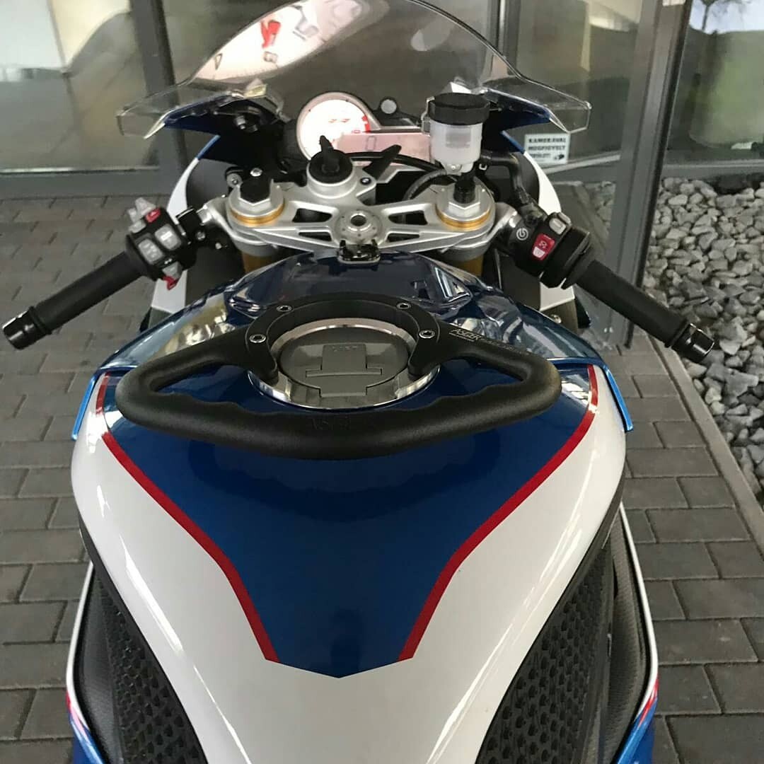 ASIDERO BMW BR02 B-E