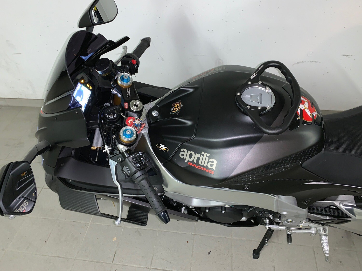 ASIDERO APRILIA DAR01 B-E