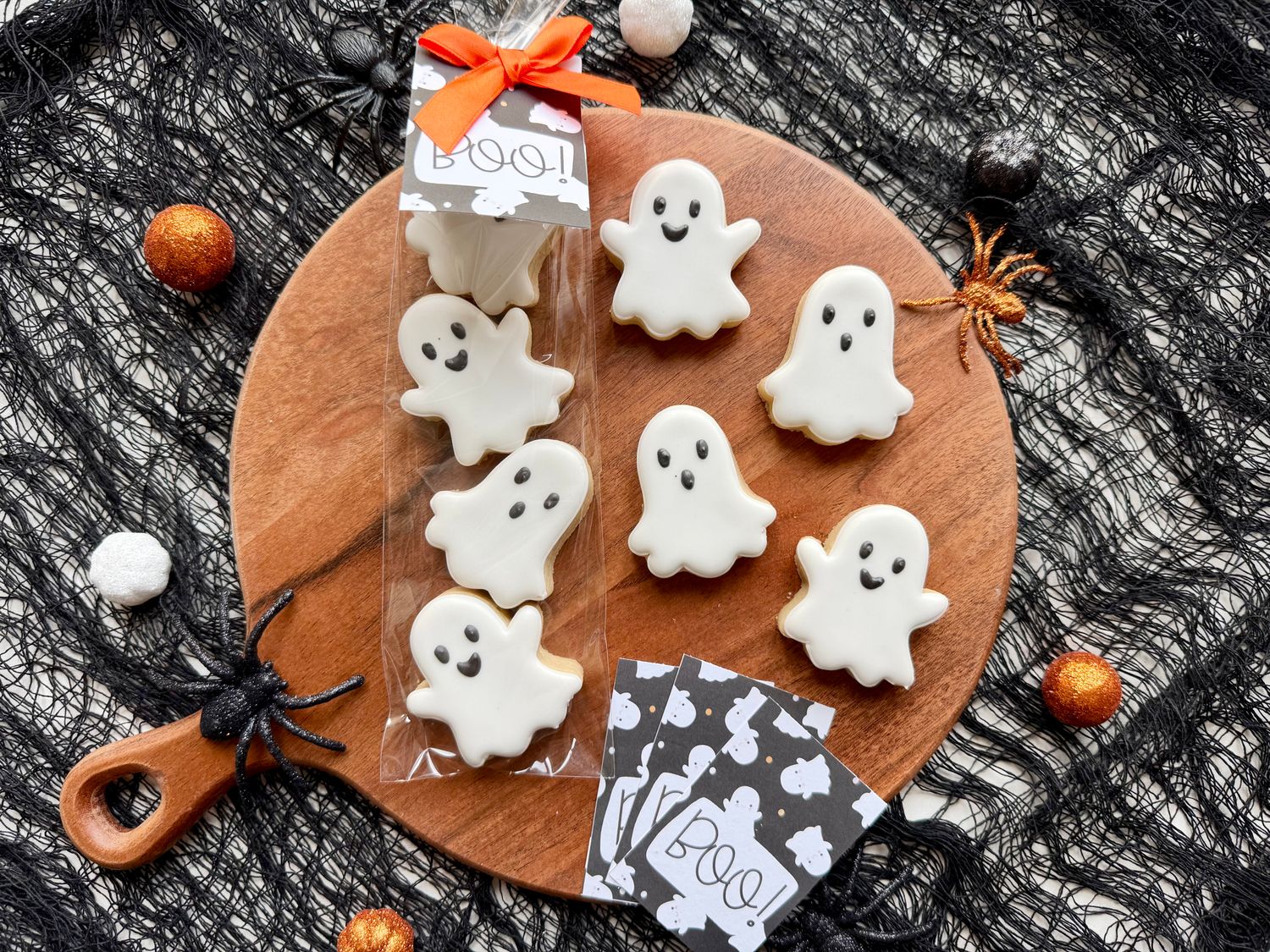 BOO bites!