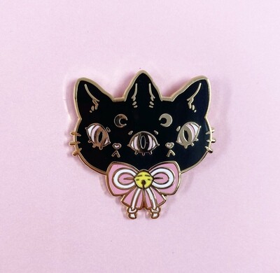 Magical Black Kitty pin