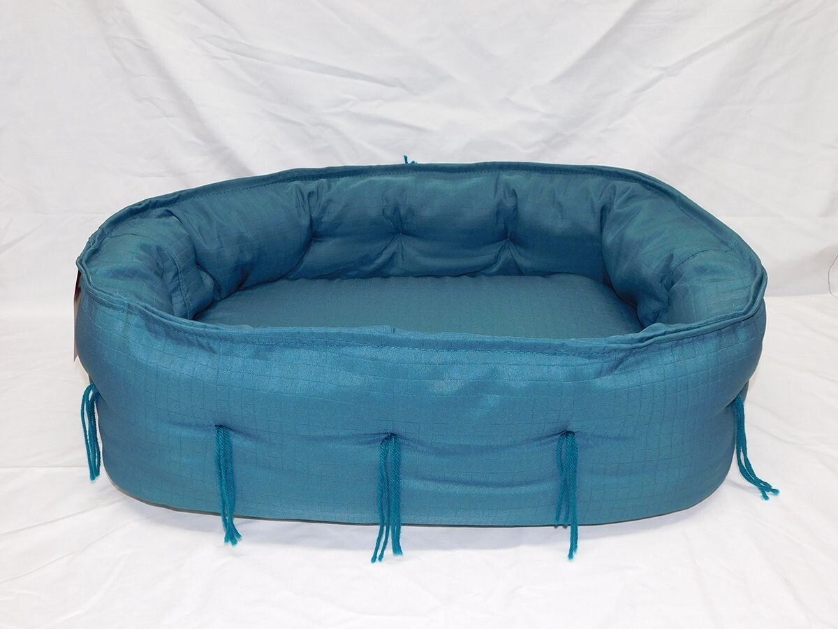 PET BED MEDIUM - 23&quot;X20&quot;