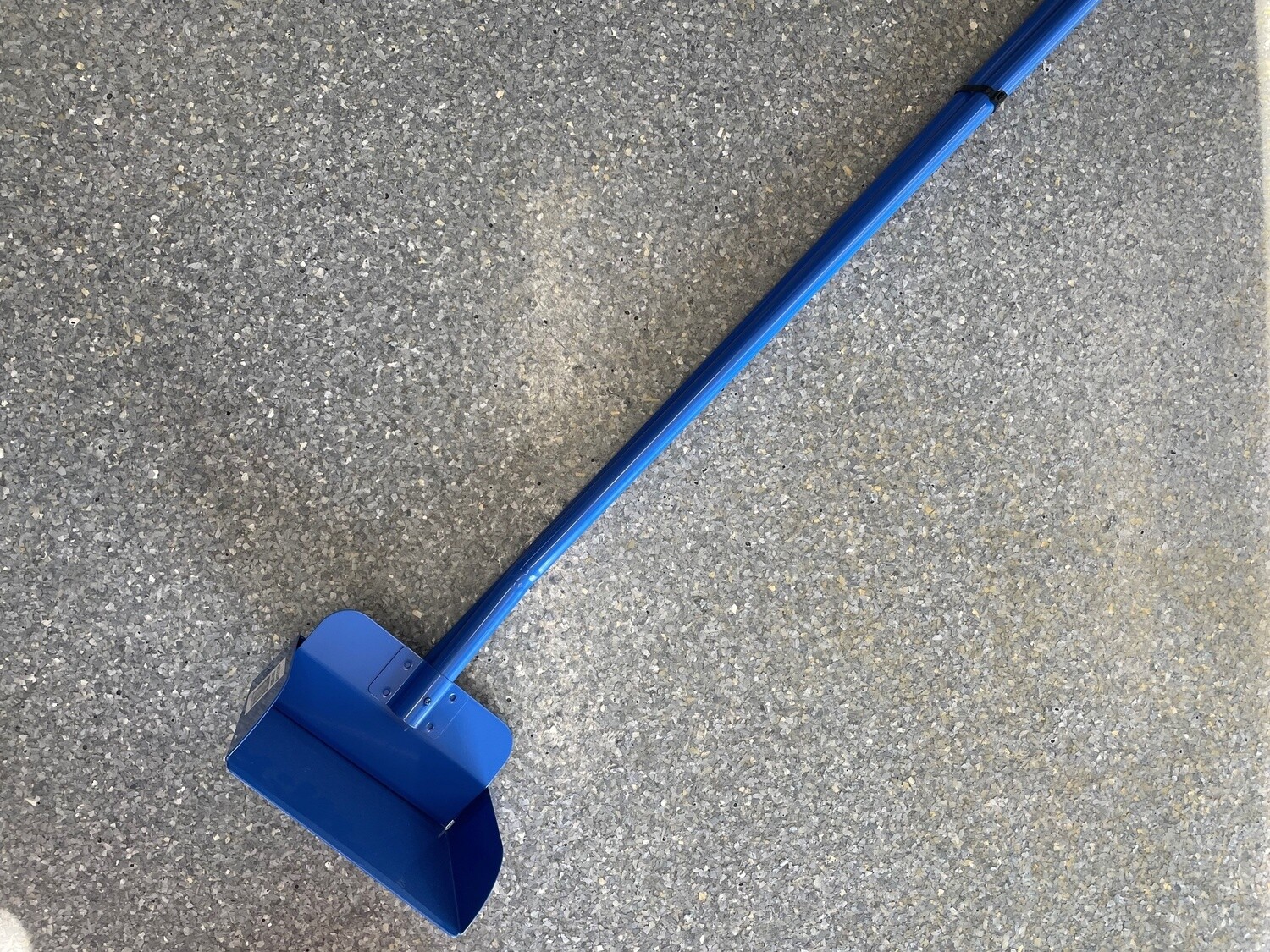 BLUE EZ SCOOPER