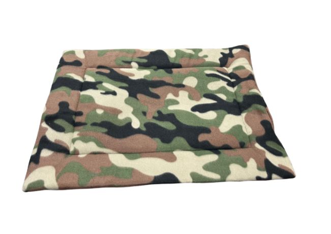 Petsakes Medium Go Mat - 21"x30"