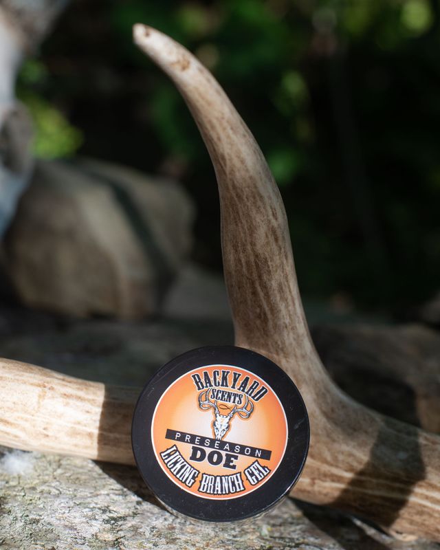 PRESEASON Doe Licking Branch Gel