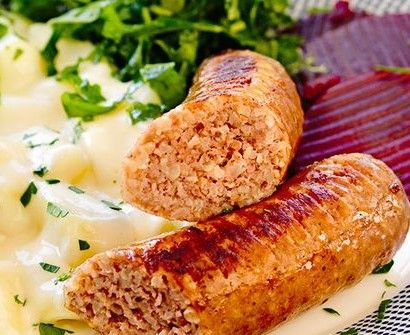 Isterband med dillstuvad potatis och rödbetor. (L)