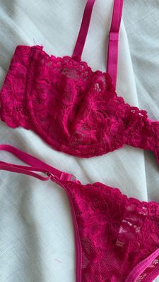 Conjunto Cairo Fucsia Talle S