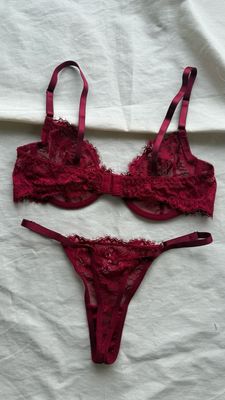 Conjunto Gaia Bordo Talle M