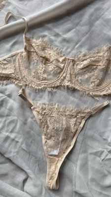 Conjunto Galia Crema