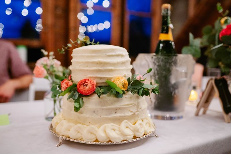 Wedding Cake Blooms