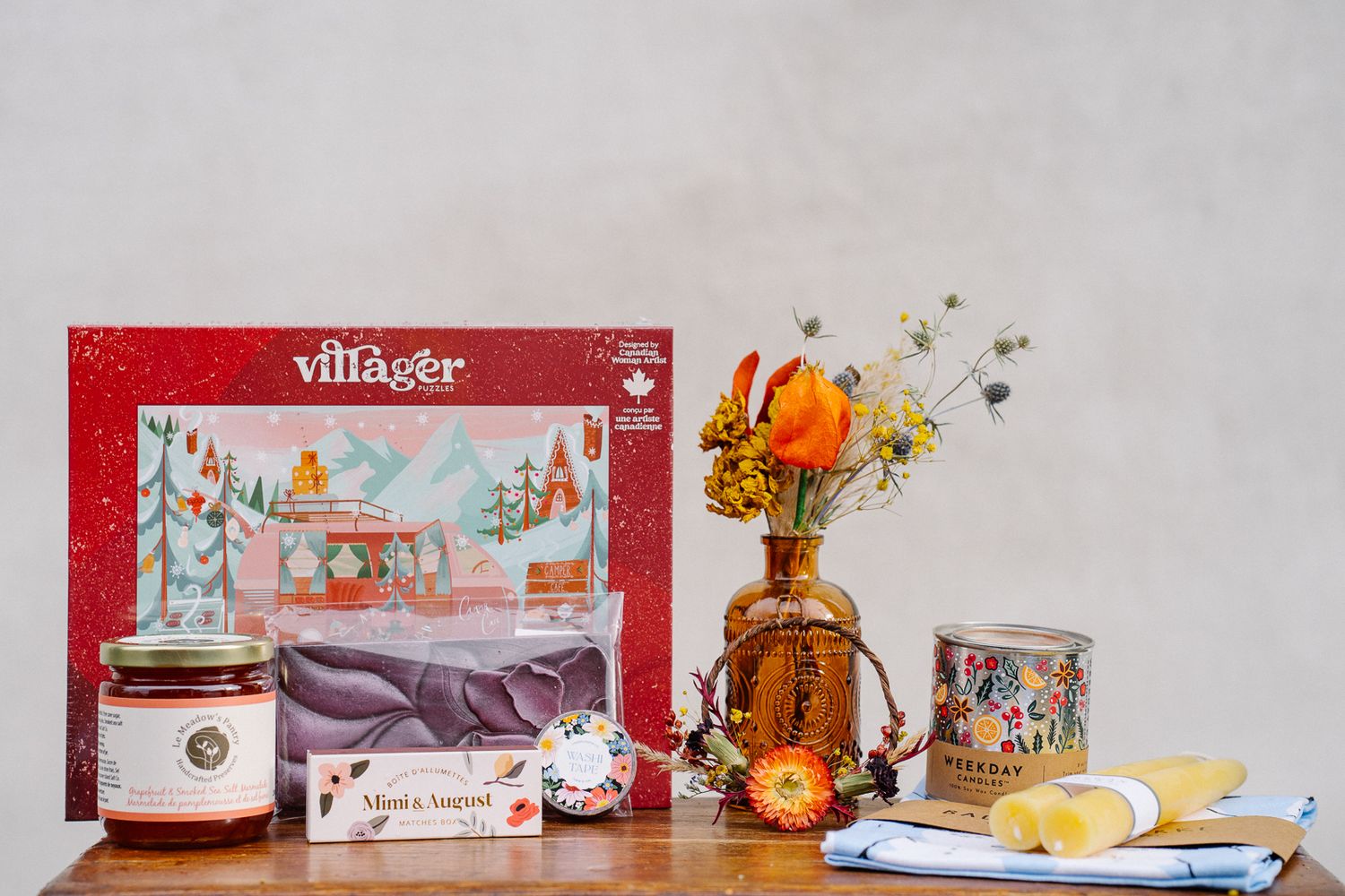 Happy Holidays Gift Basket