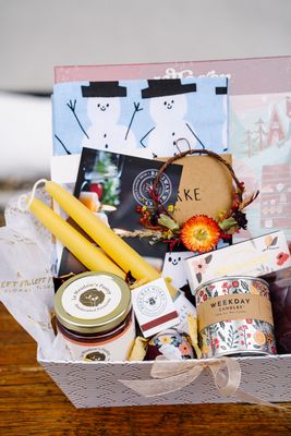 Gift Baskets &amp; Bundles