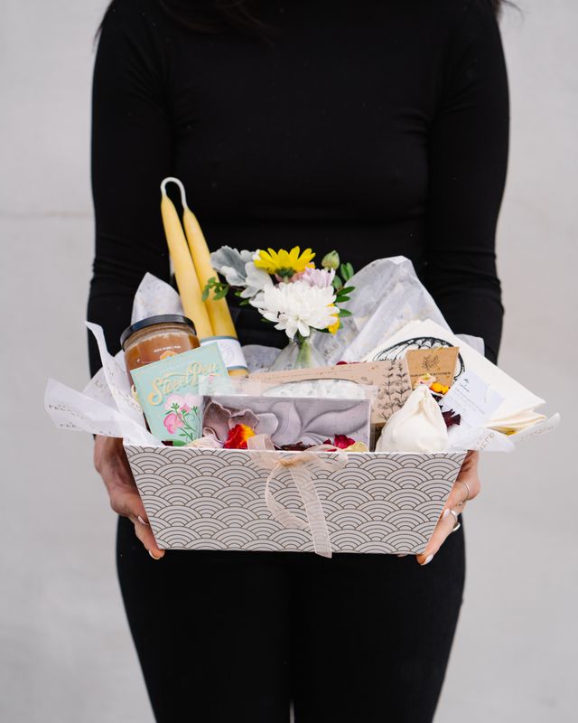Mother's Day: Custom Gift Baskets