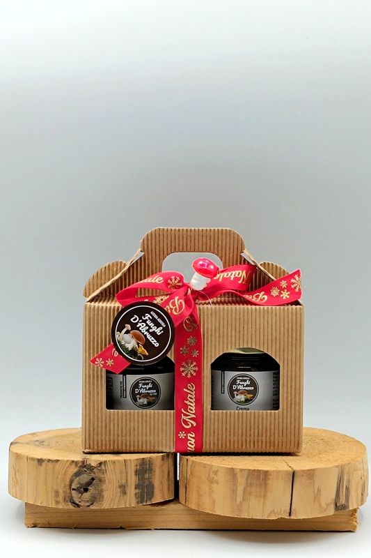 Confezione regalo da due : 1 salsa tartufo nero 80g, 1 crema porcini 80g o 1 salsa tartufo bianco 80g.