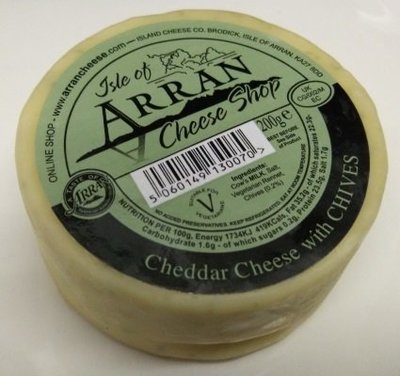 Arran Cheddar Cheese with Chives 200g