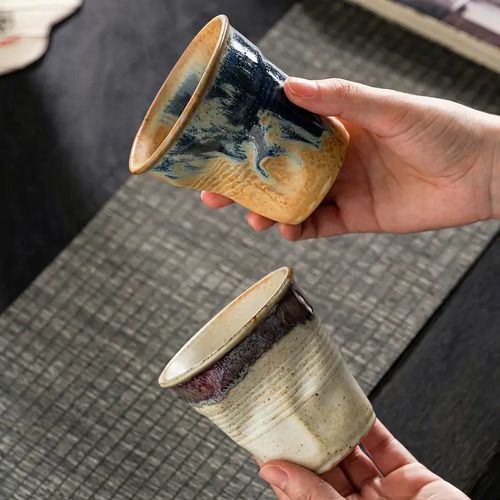 Vaso Irregular De Cerámica 200ml Pack De Dos Unidades Blanco Amarillo Y Marron