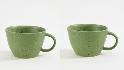 Taza Irregular De Ceramica 330 Ml Pack De Dos Unidades Verde Pintas