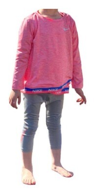 Nike Conjunto Niña Remera Rosada Y Calza Gris Nike Oficial
