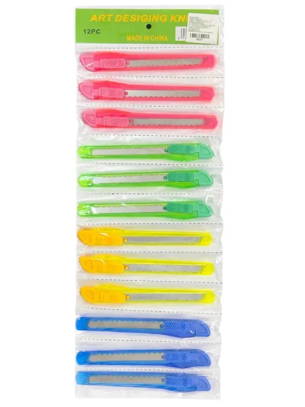 Tira de 12 cutters chicos en Papelerías Mérida