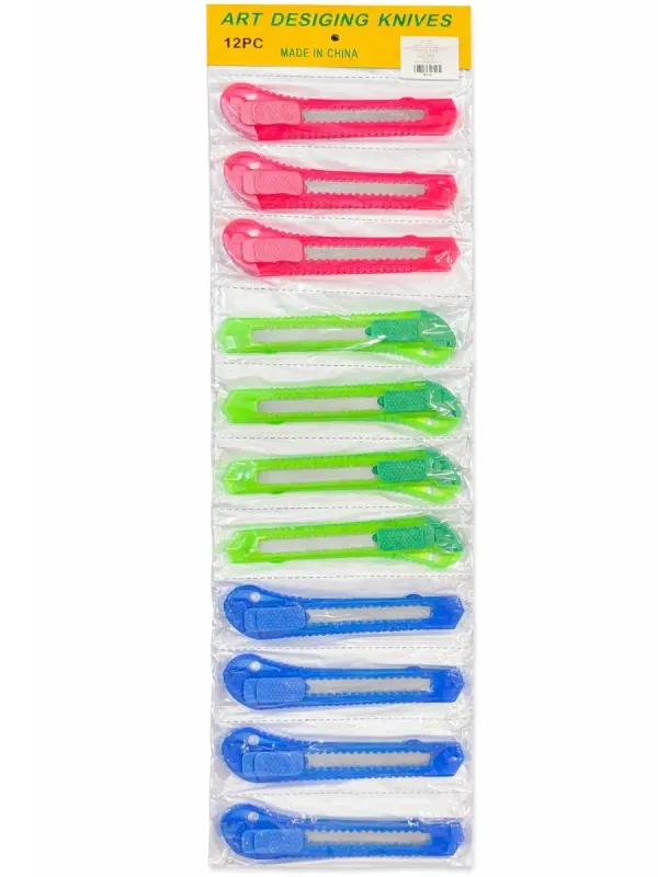 Tira de 12 cutters grandes en Papelerías Mérida