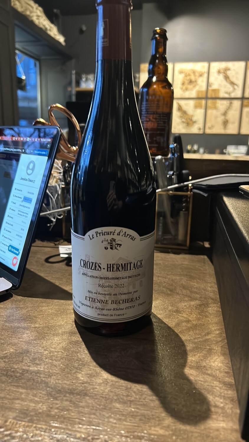 PAY ATTENTION Le Prieuré d'Arras Crozes-Hermitage Etienne Becheras 750 mL