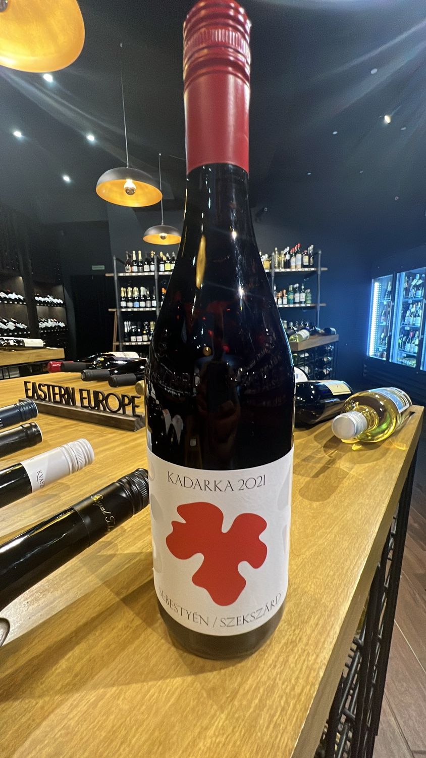 Kadarka Sebestyén/Szekszard  750 mL