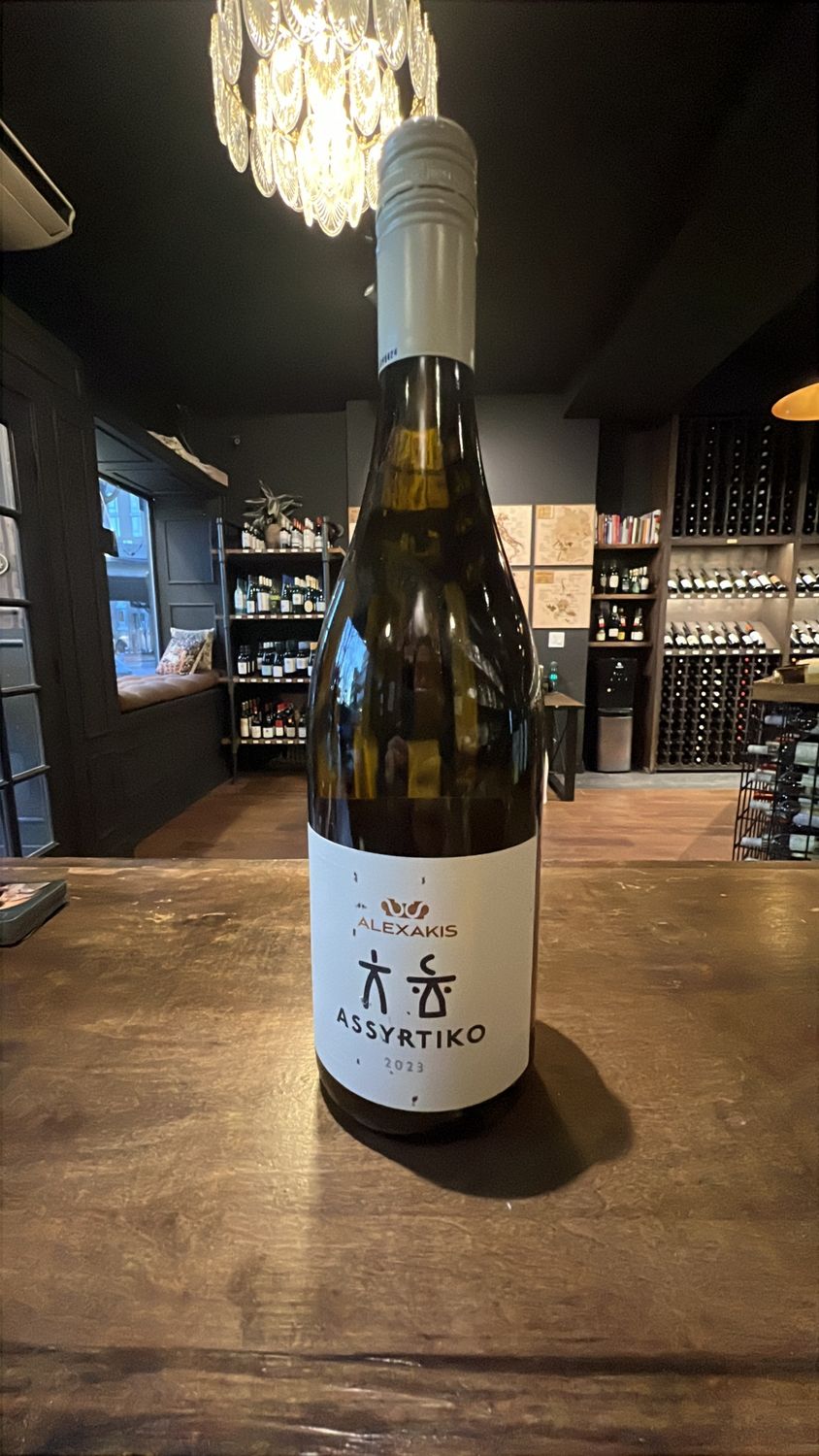 Alexakis Assyrtiko 750 mL
