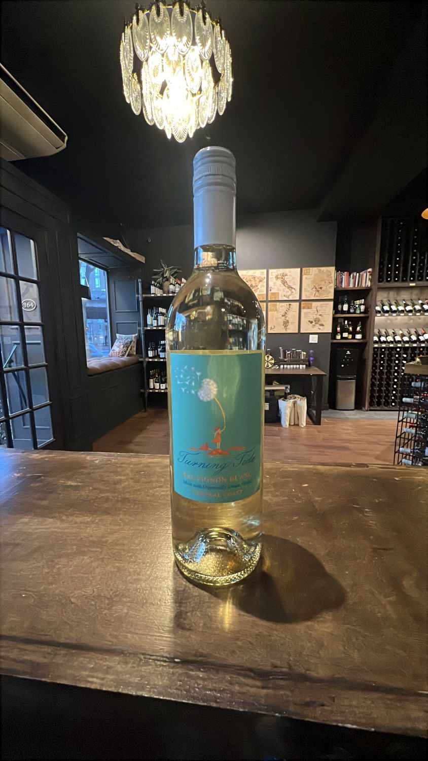 Turning Tide Central Coast Sauv Blanc 2022 750 mL