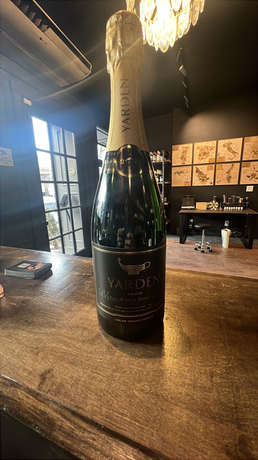 Yarden Blanc De Blanc 750 mL (Kosher)