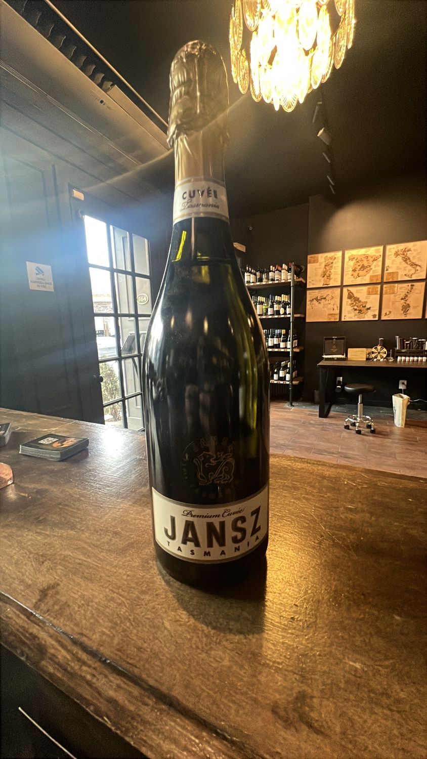 Jansz Sparkling Gift Box Set 750 mL