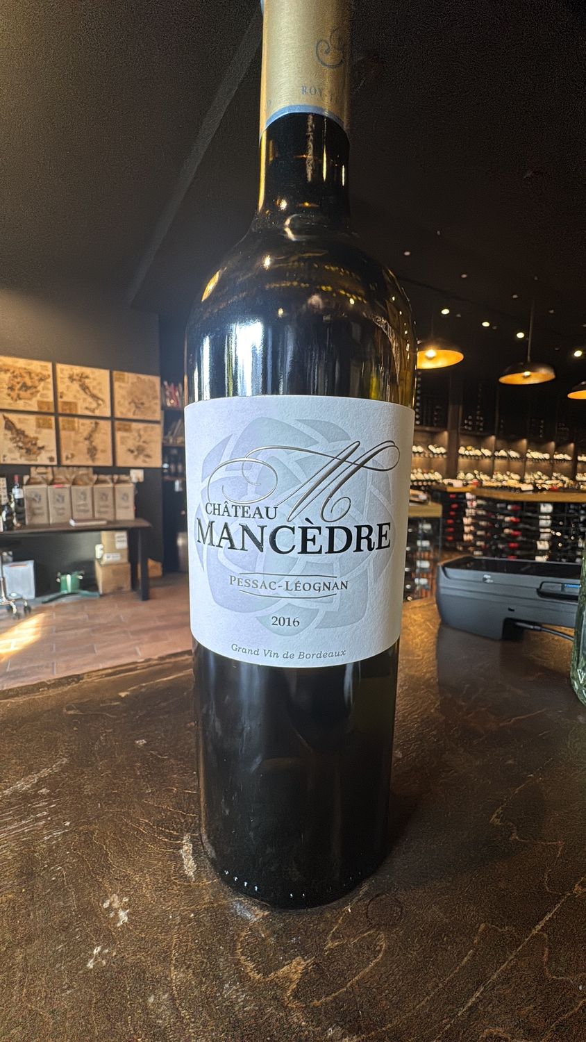 Chateau Mancedre Pessac-Leognan Grand Vin de Bordeaux  Blanc 750 mL