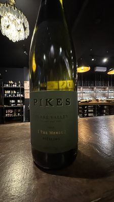 "The Merle" Pike's Riesling Reserve 750 mL