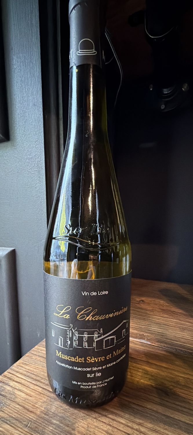 La Chauviniere Muscadet Sevre et Maine Blanc 750 mL