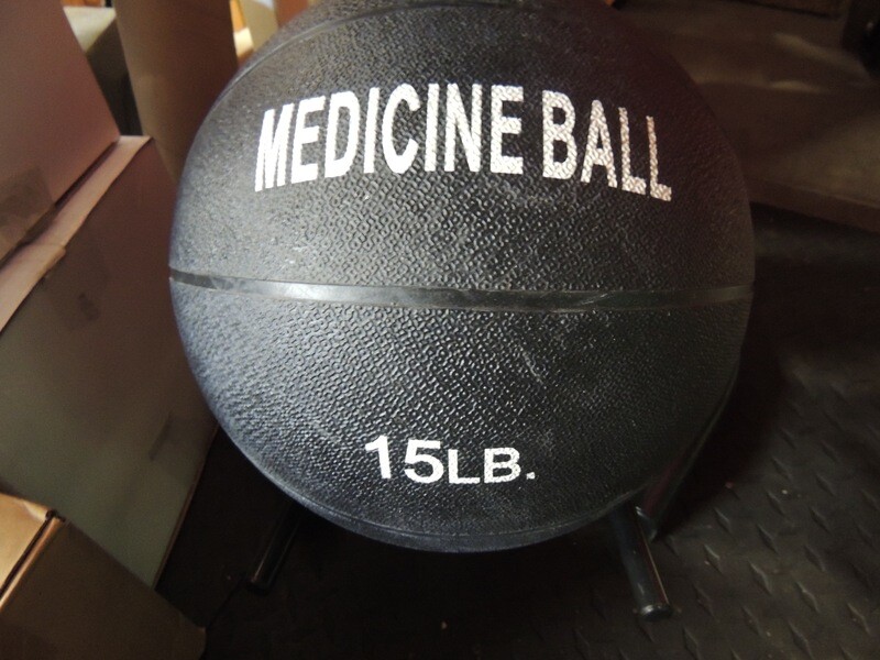 15Lb Rubber Medicine Ball