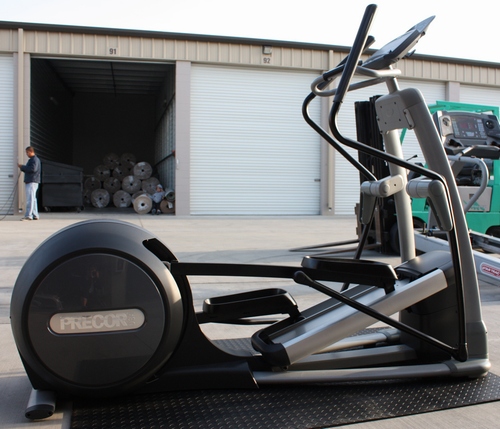 Precor EFX 556i Big Bodied - Remanufactured