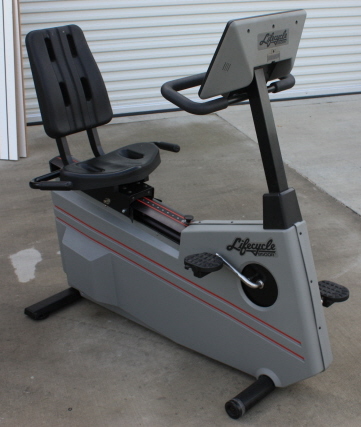 Life Fitness Lifecyle 9500 Recumbent Chain Drive - Remanufactured