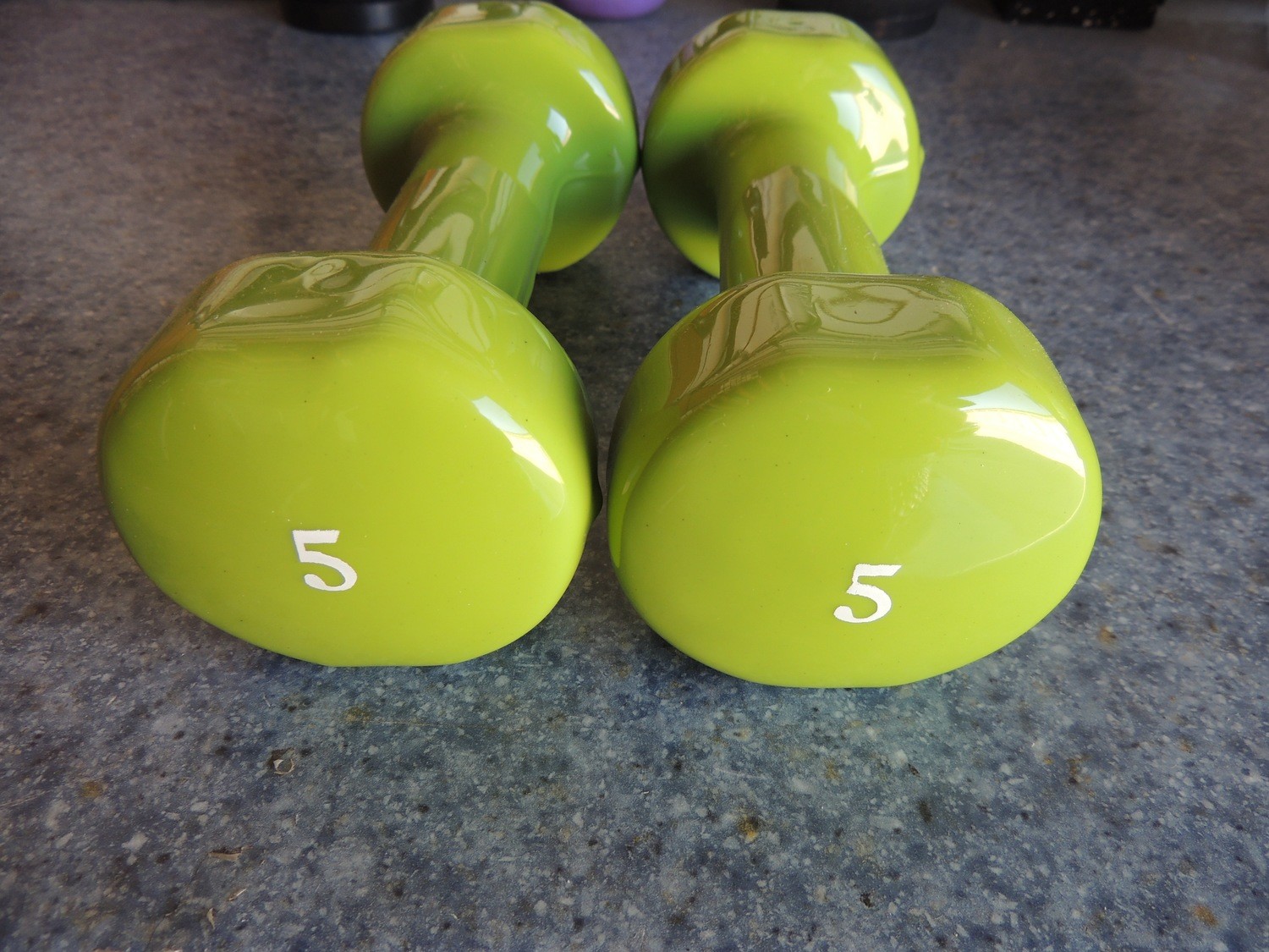 Vinyl 5LB Dumbbell