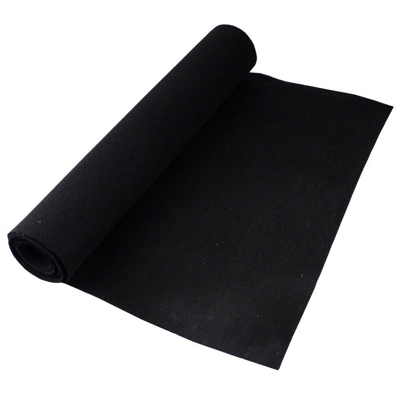(YARD) BLACK CARPET