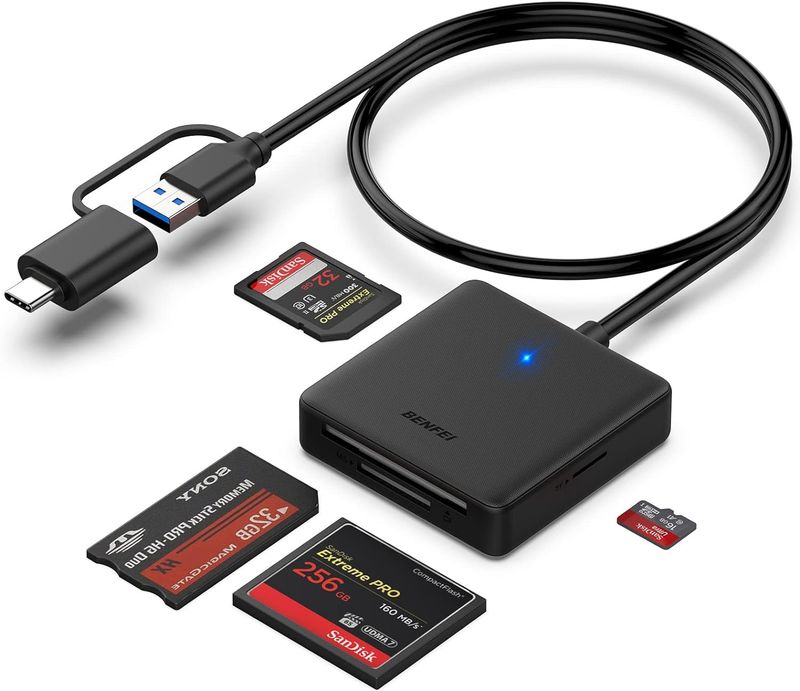 MEMORY CARD READER 4in1 USB 3.0 and USB-C