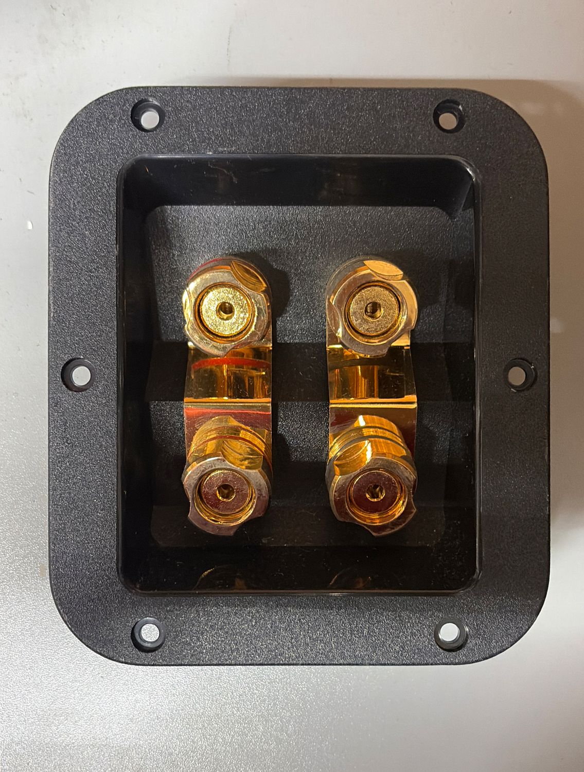 HEAVY RECTANGULAR DUAL BOX TERMINAL