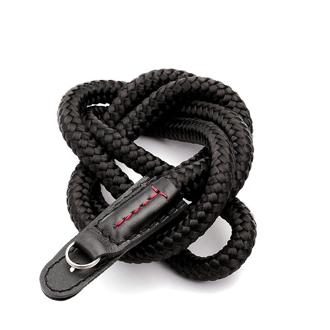 El Capitan Black. Neck Camera Strap