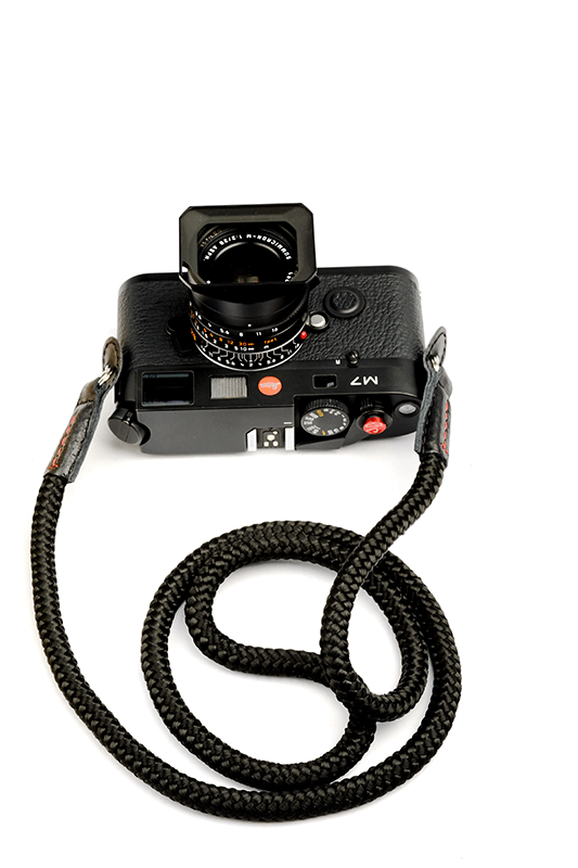 El Capitan Black. Neck Camera Strap
