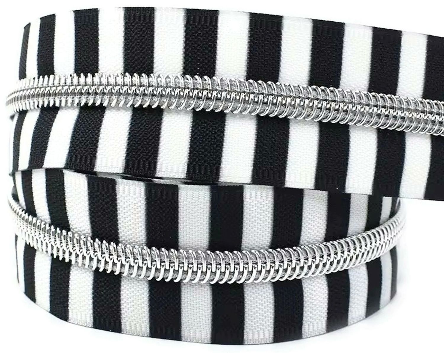 Black and White Stripe Tape - Nylon Continuous #5 Zip (NO SLIDERS) Black and White Stripe Tape - Nylon Continuous #5 Zip (NO SLIDERS), Teeth Colour: Silver