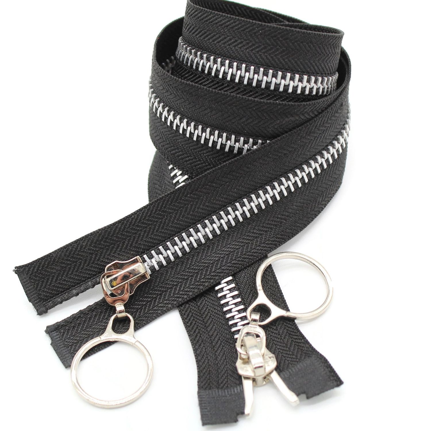 2-way no 5 metal zipper for coats, jackets and fleeces. 2 way black zip with silver metal teeth