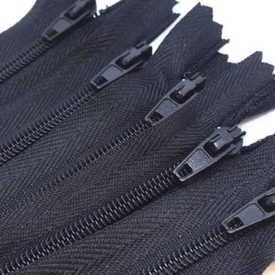 65 cms Nylon Closed End  #3 Zips