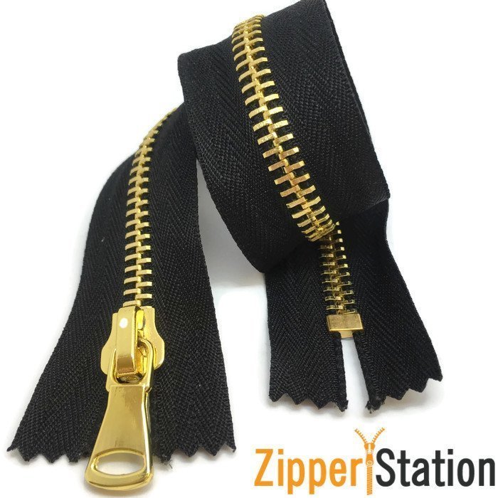 Polished Gold Closed End Metal 8 Zip