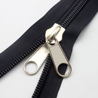 Continuous Zip with Twin/Reversible Slides