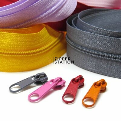Nylon Continuous #3 Zip - Standard (2 sliders per meter) Nylon Continuous #3 Zip - Standard (2 sliders per meter)